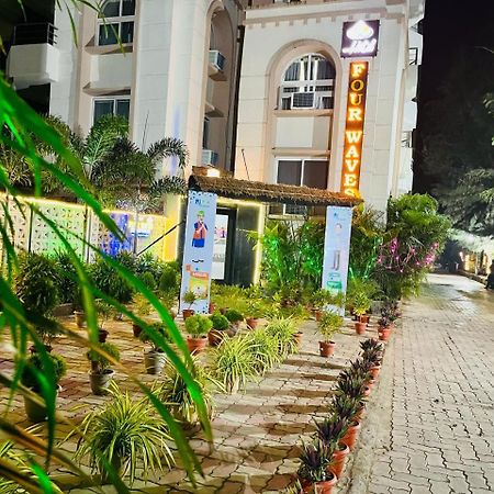 Hotel Four Waves Puri Exterior photo