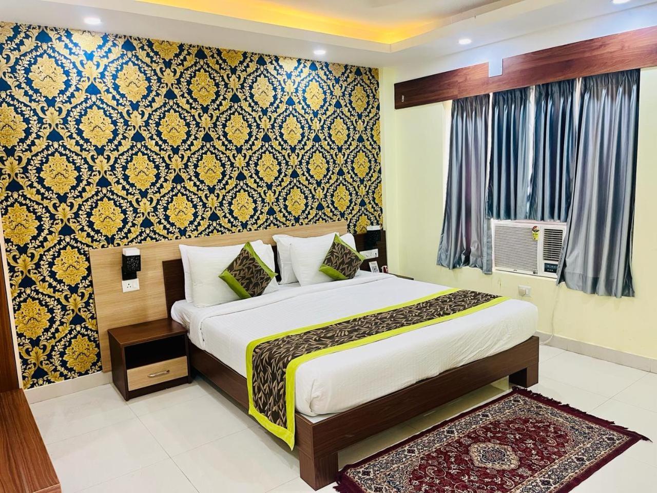 Hotel Four Waves Puri Exterior photo